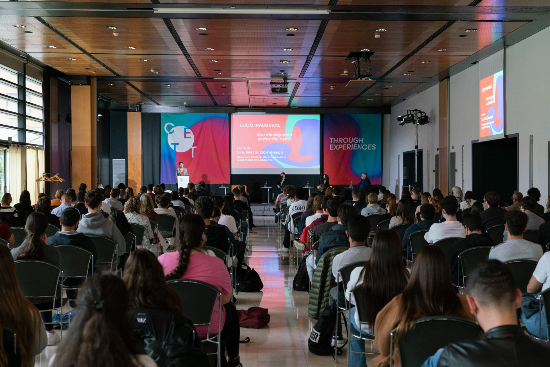 Fotografía de: Las buenas perspectivas de futuro para el turismo, foco de la apertura del curso académico del CETT-UB | CETT